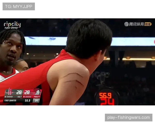 杨瀚森胳膊拼抢留血痕，展现积极比赛态度